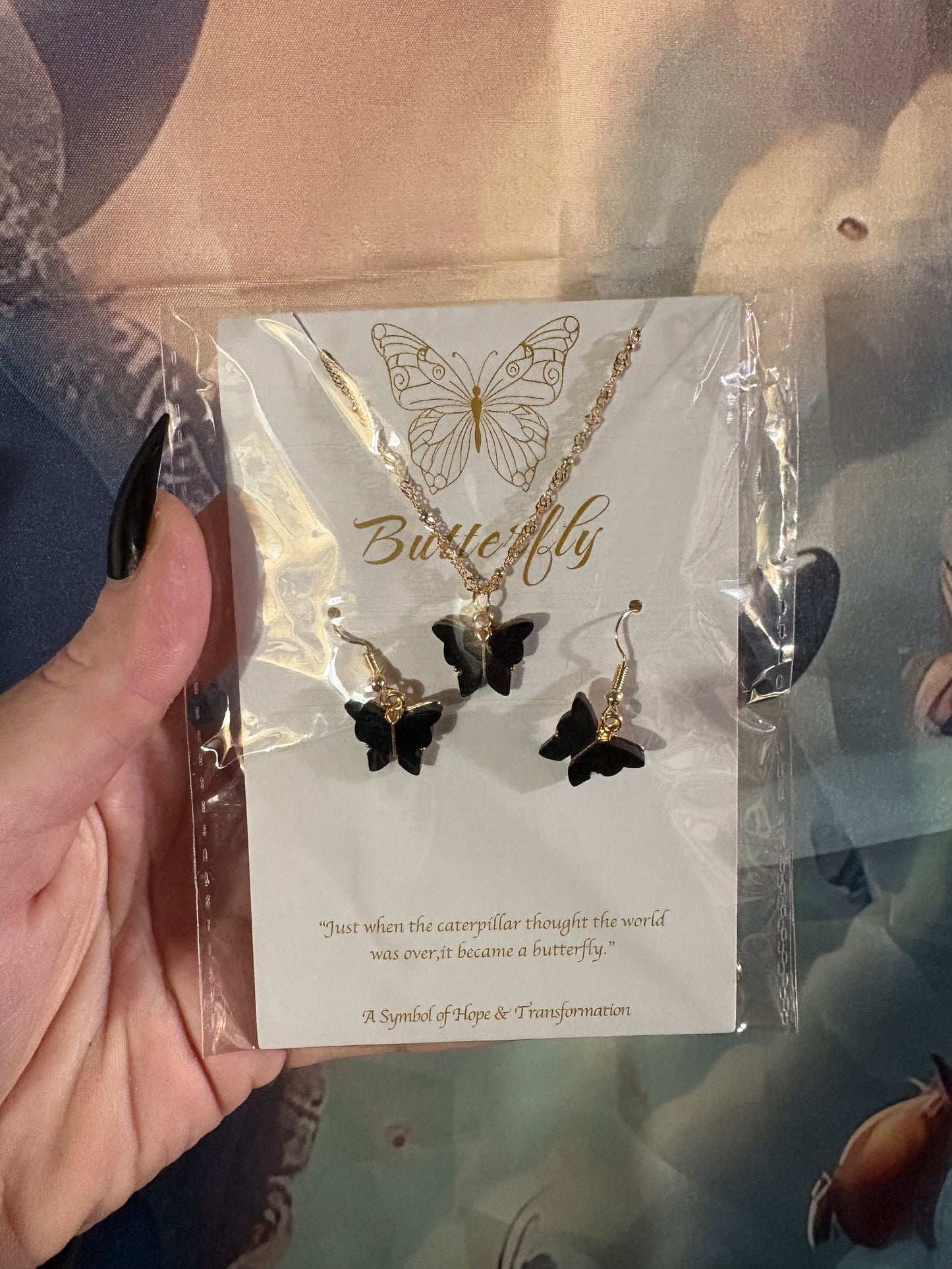 Necklaces & Sets